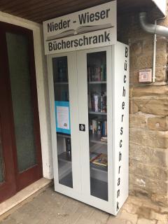 Nieder-Wieser Bücherschrank